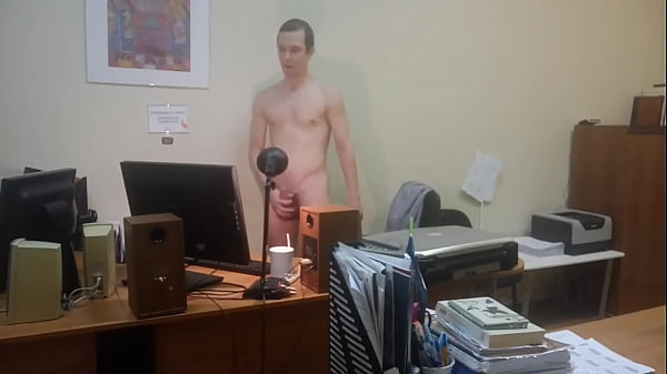 masturbate at work on cam