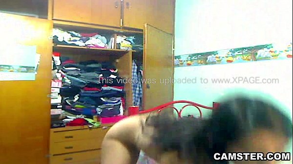 sexy teen gives sexy webcam striptease