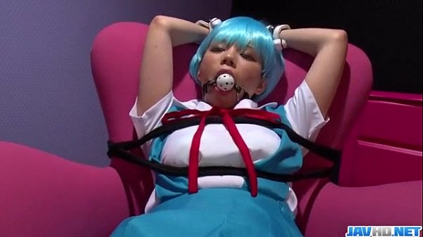 bondage sensations during cosplay for mei ashikawa