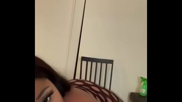 big titty black babe stripteasing and seducing on webcam while playing